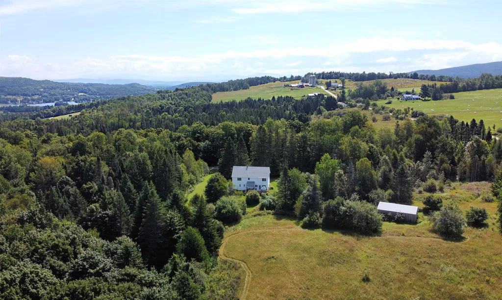 2711 Cabot Plains Road Cabot VT 05647