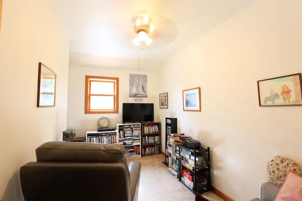 2711 Cabot Plains Road Cabot VT 05647