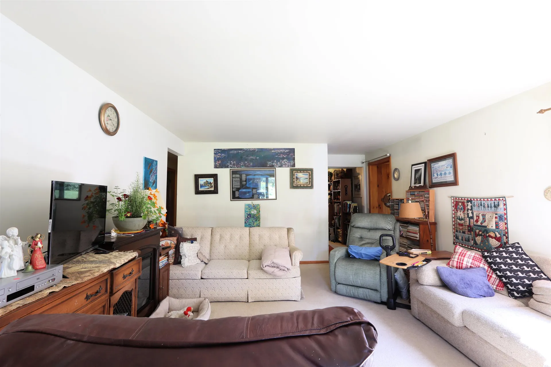 2711 Cabot Plains Road Cabot VT 05647