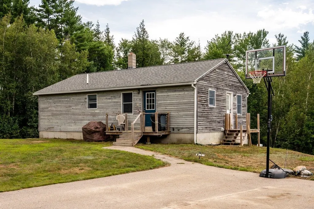 86 Mills Road Lebanon ME 04027