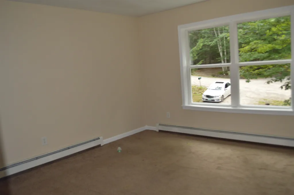 18 Woodcrest Drive Ossipee NH 03864