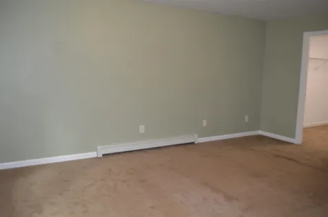 18 Woodcrest Drive Ossipee NH 03864