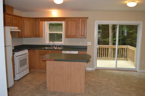 18 Woodcrest Drive Ossipee NH 03864