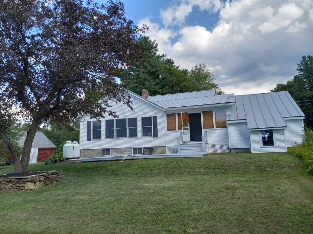 55 Ridge Avenue Claremont NH 03743