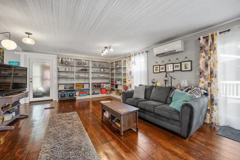 1213 Battle Street Webster NH 03303