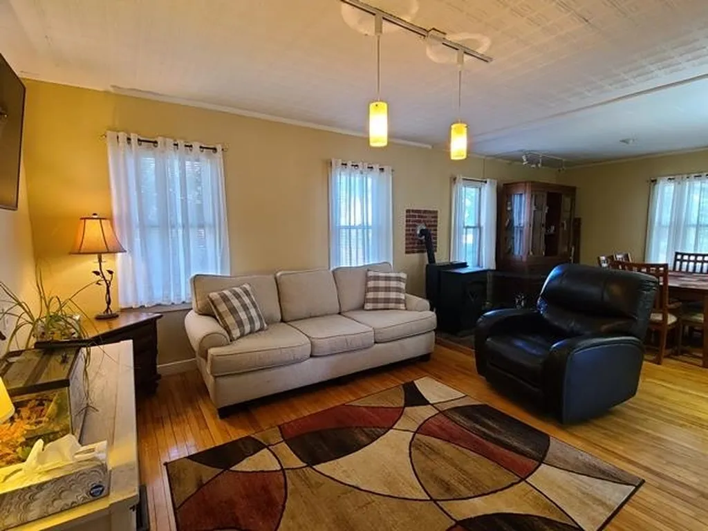 56 Douglass Street Keene NH 03431