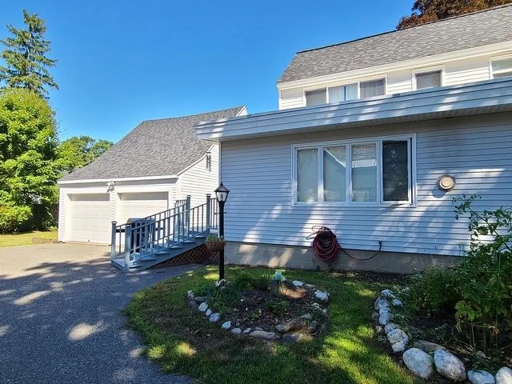 56 Douglass Street Keene NH 03431