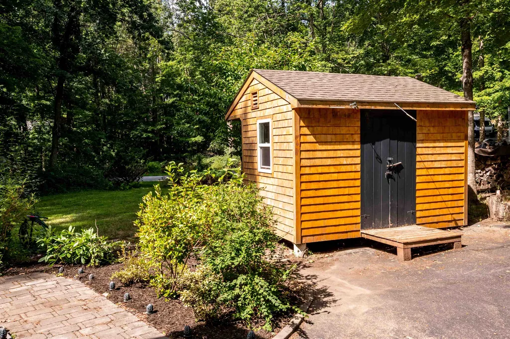 3 Tirrell Place Durham NH 03824