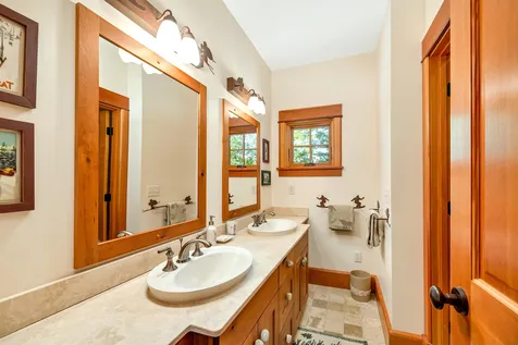 57 Bearfoot Creek Road Bartlett NH 03812