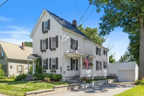 29 Dartmouth Street Laconia NH 03246