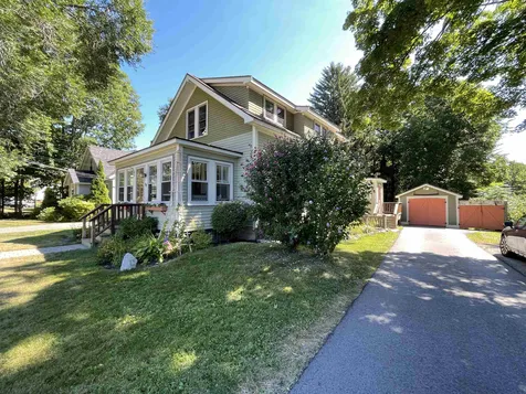 98 Court Street Exeter NH 03833