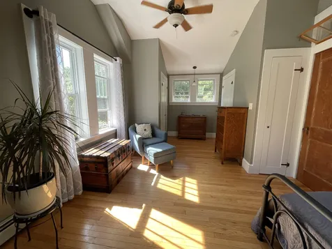 98 Court Street Exeter NH 03833