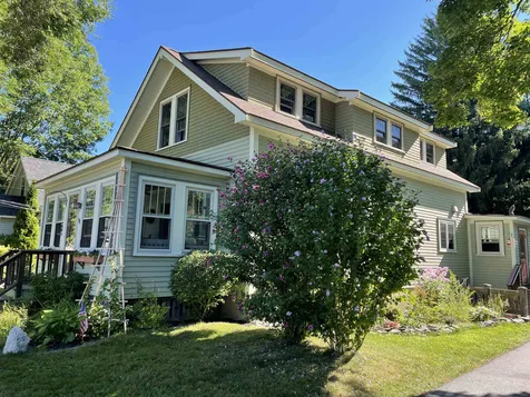 98 Court Street Exeter NH 03833