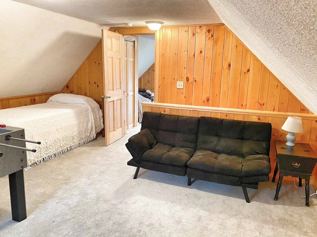 91 Paradise Drive Moultonborough NH 03254
