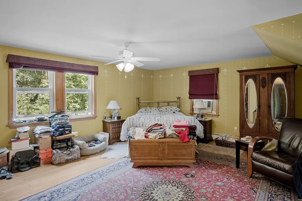 176 Rockingham Road Auburn NH 03032