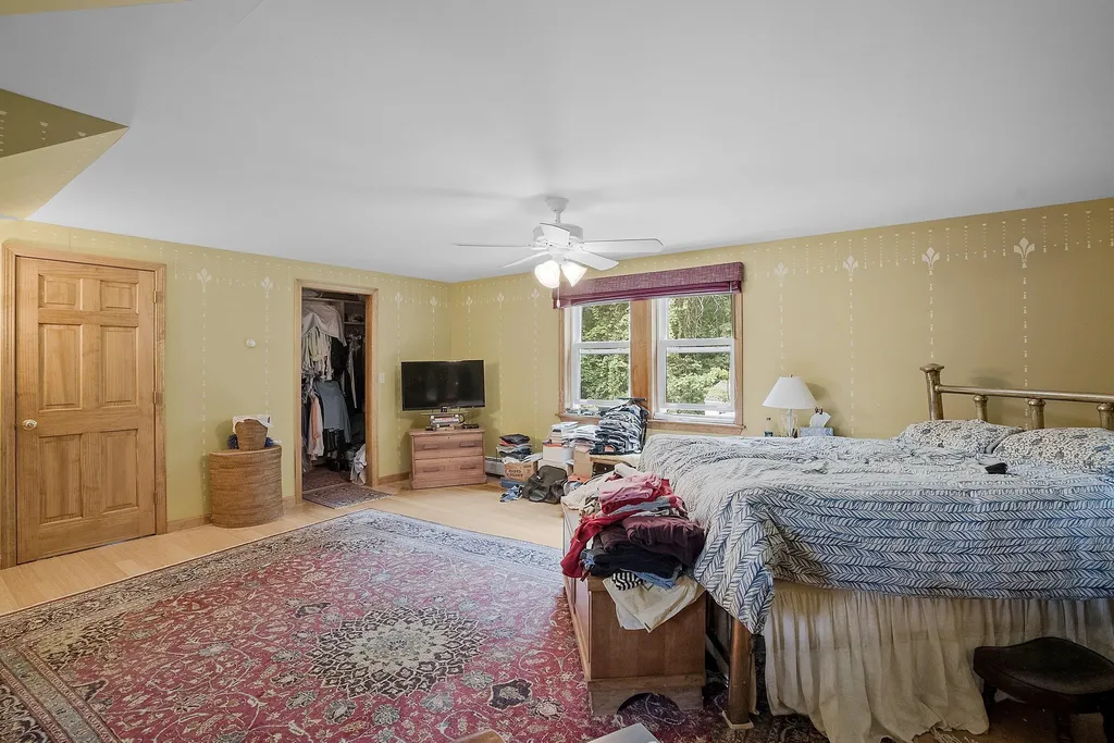 176 Rockingham Road Auburn NH 03032