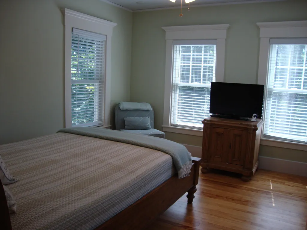 24 Auburn Street Concord NH 03301