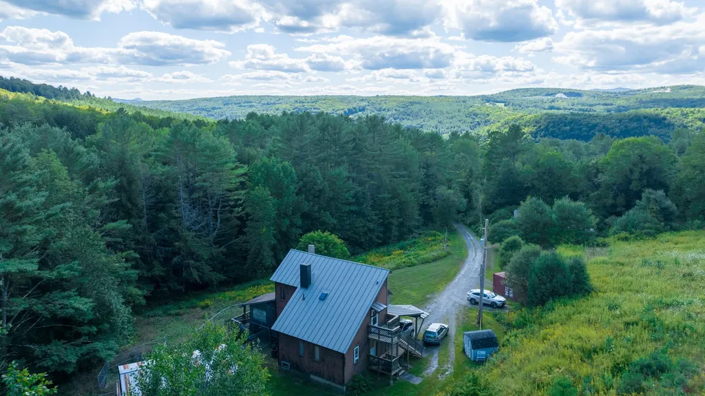 545 Post Farm Road Royalton VT 05068