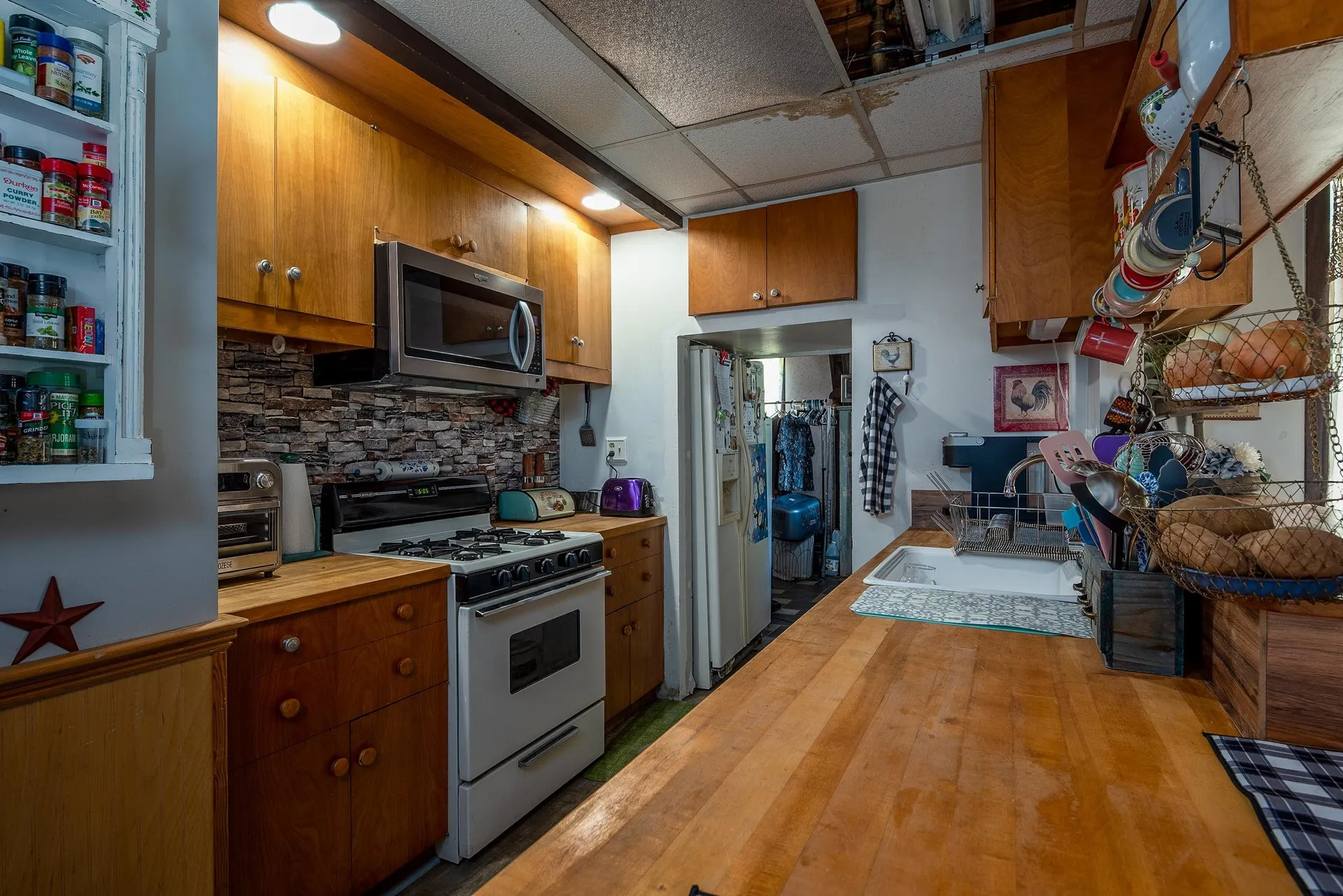 545 Post Farm Road Royalton VT 05068