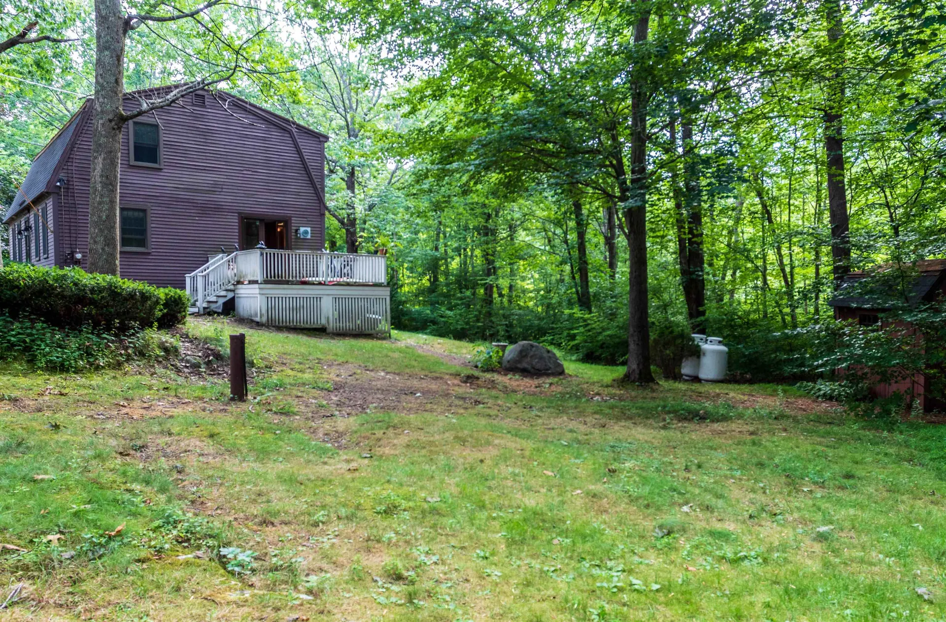 27 Crestview Terrace Stratham NH 03885
