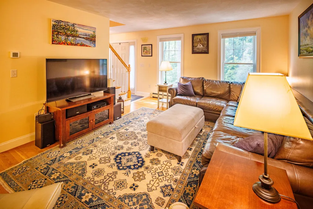 16 Quail Drive Dover NH 03820