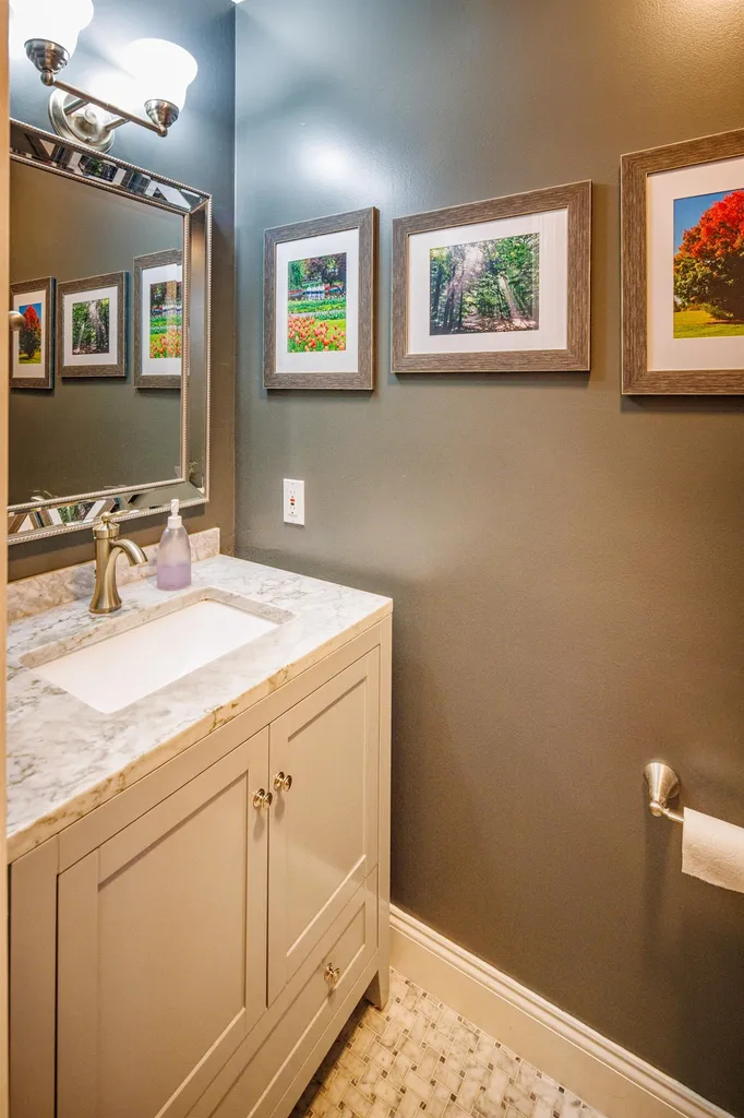 16 Quail Drive Dover NH 03820