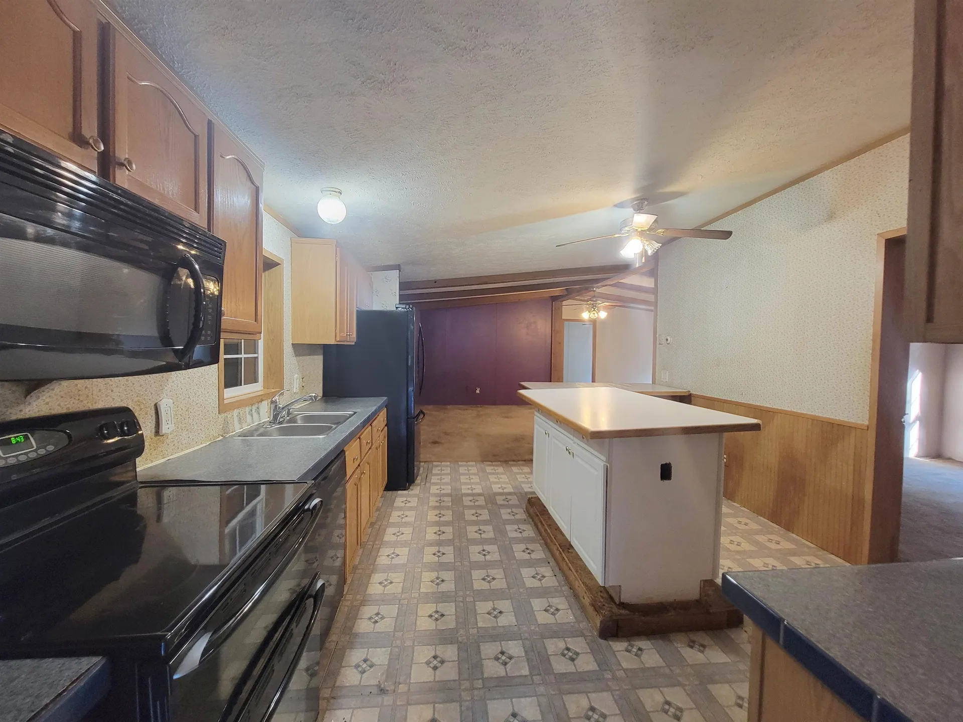 36 Osgood Road Kensington NH 03833