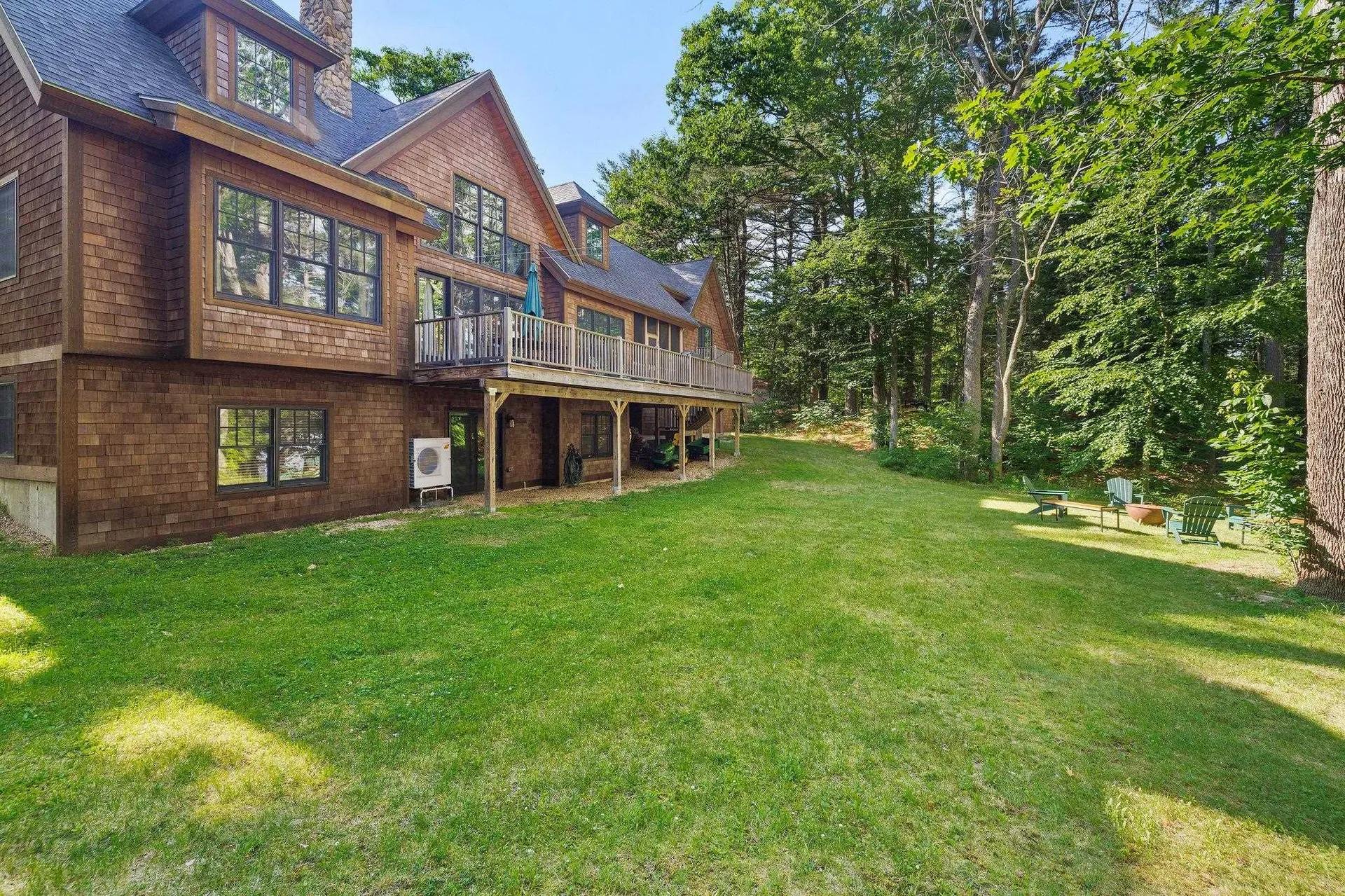 251 & 251a North Road Deerfield NH 03037