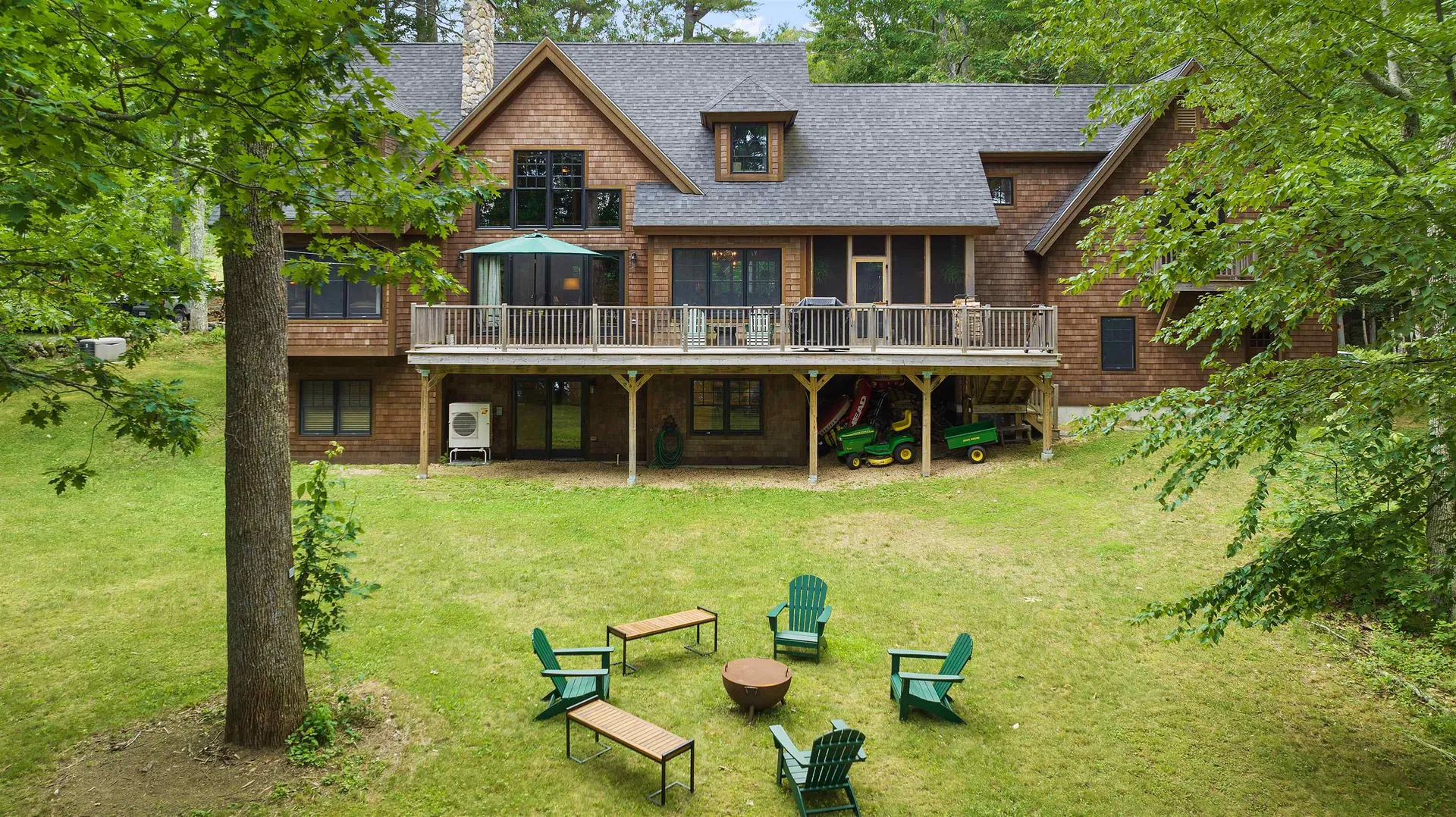 251 & 251a North Road Deerfield NH 03037