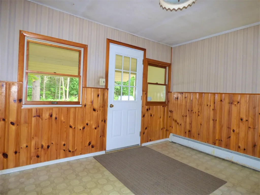 24 Chase Road Meredith NH 03253