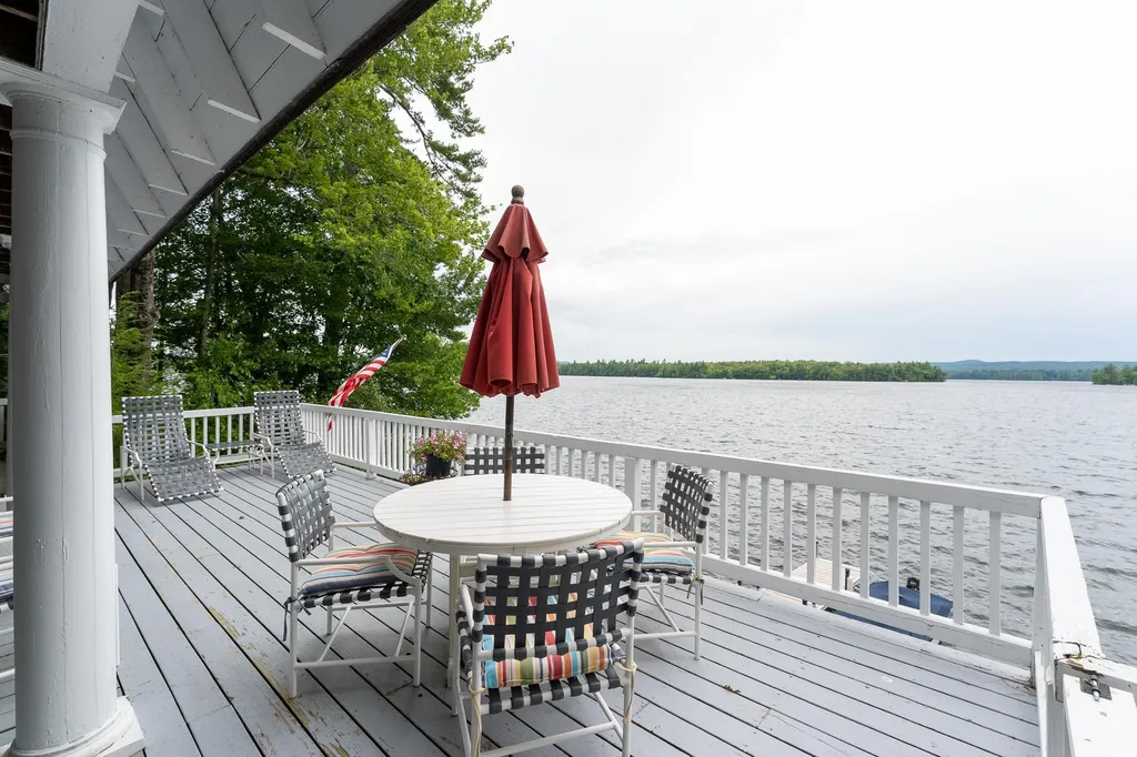 38 Island View Road Wolfeboro NH 03894