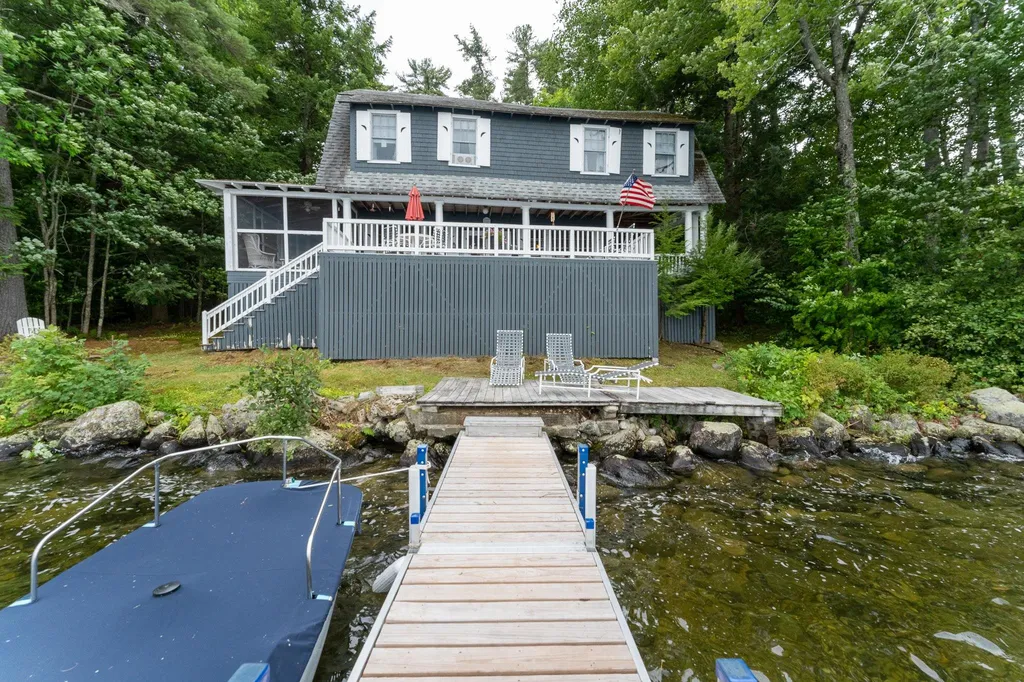 38 Island View Road Wolfeboro NH 03894