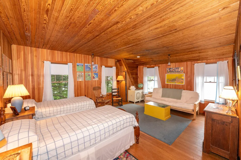 38 Island View Road Wolfeboro NH 03894