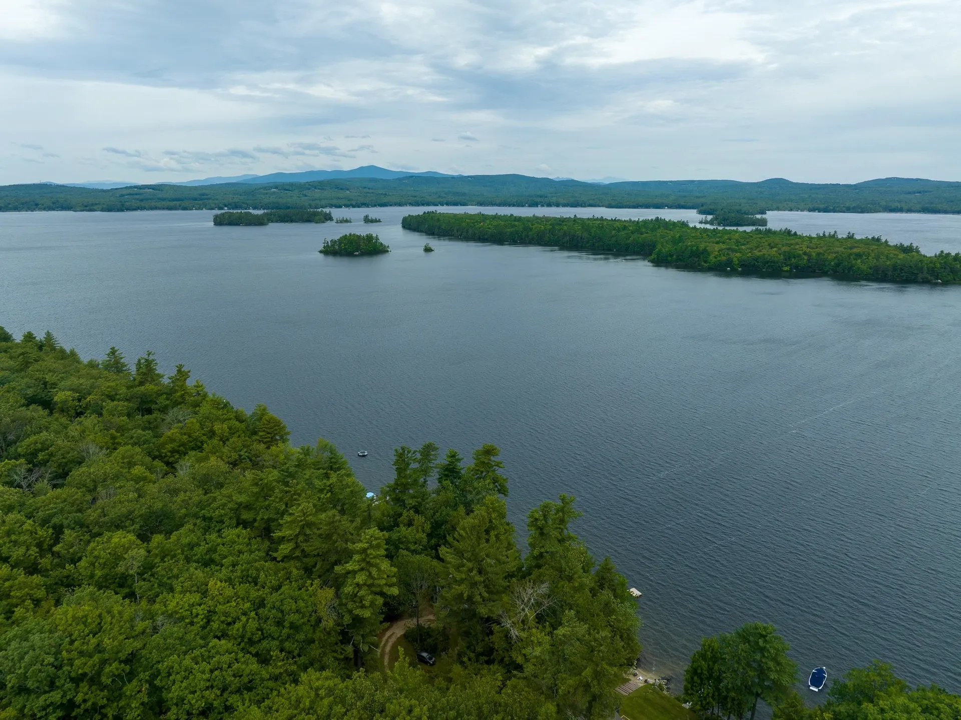 38 Island View Road Wolfeboro NH 03894