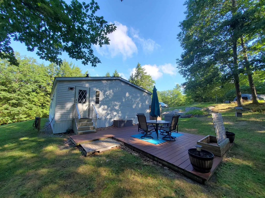 21 Shaker Boulevard Enfield NH 03748