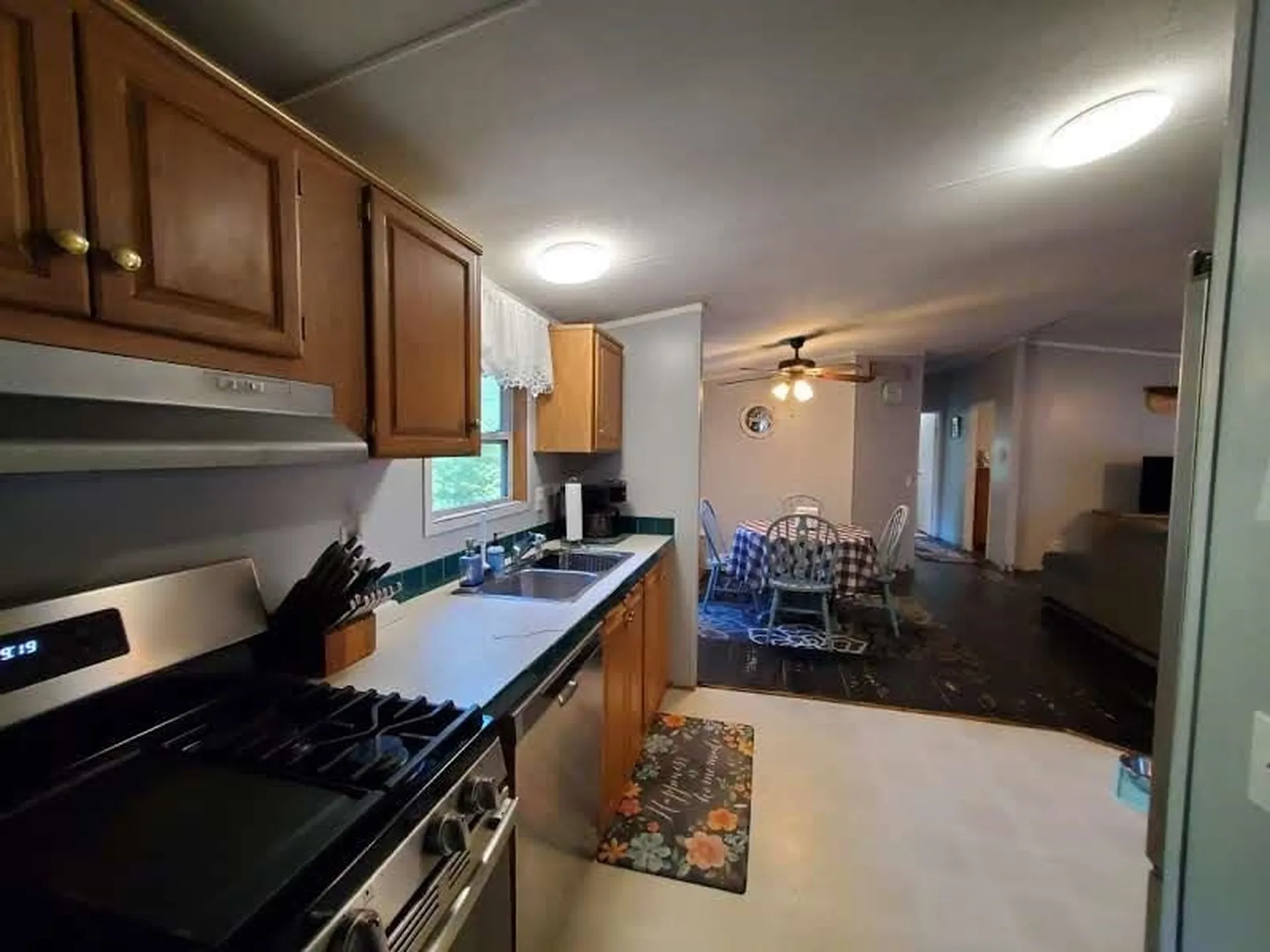 21 Shaker Boulevard Enfield NH 03748