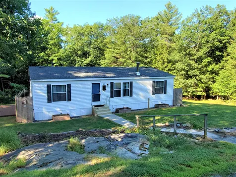 21 Shaker Boulevard Enfield NH 03748