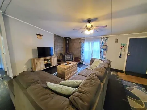 21 Shaker Boulevard Enfield NH 03748