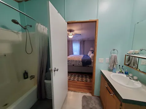 21 Shaker Boulevard Enfield NH 03748