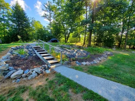 21 Shaker Boulevard Enfield NH 03748
