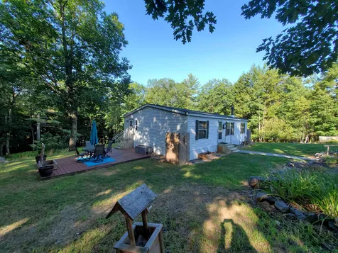 21 Shaker Boulevard Enfield NH 03748