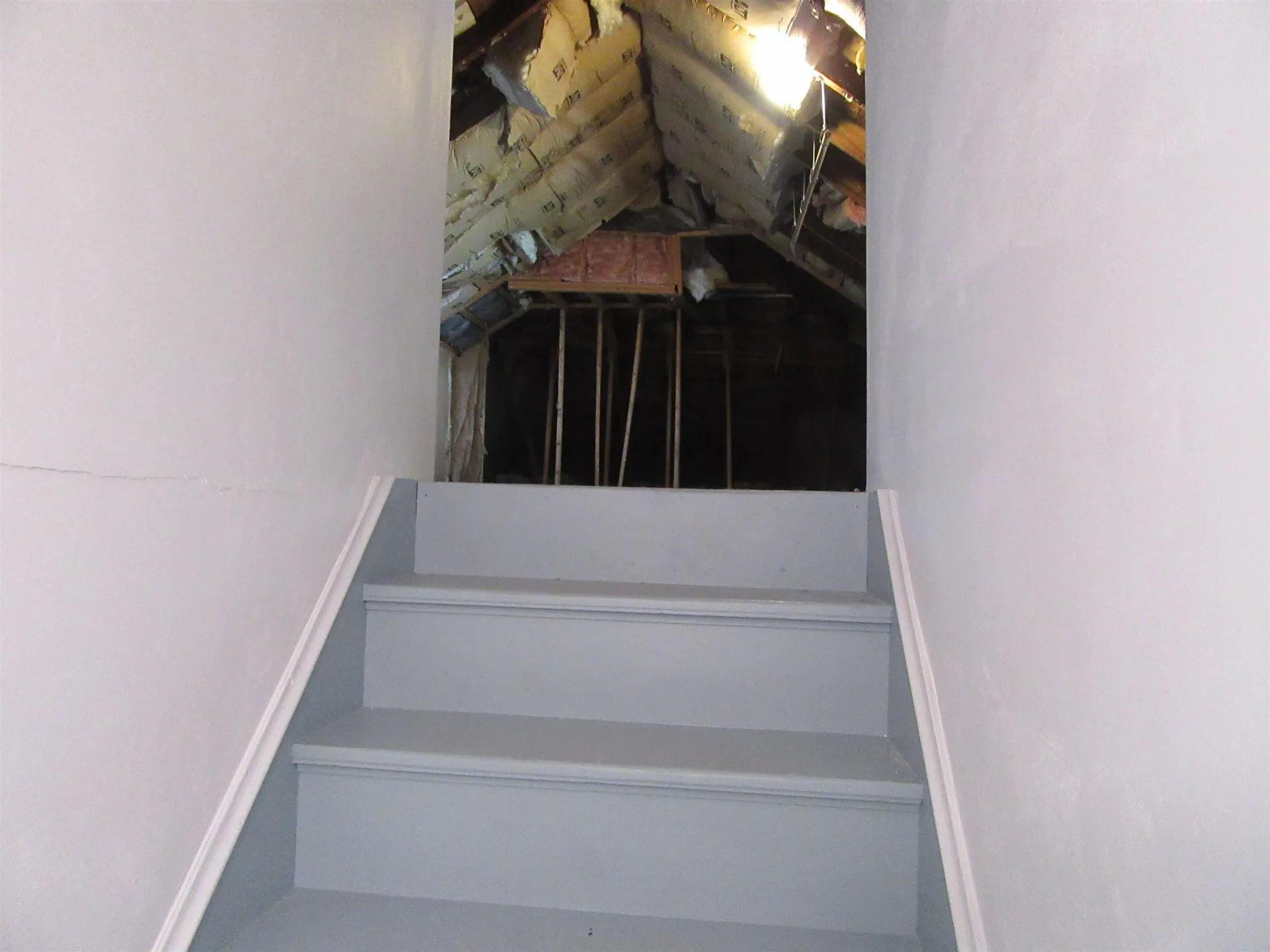 229 Elm Street Laconia NH 03246