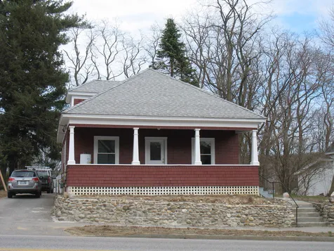 229 Elm Street Laconia NH 03246