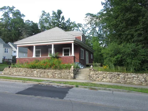 229 Elm Street Laconia NH 03246