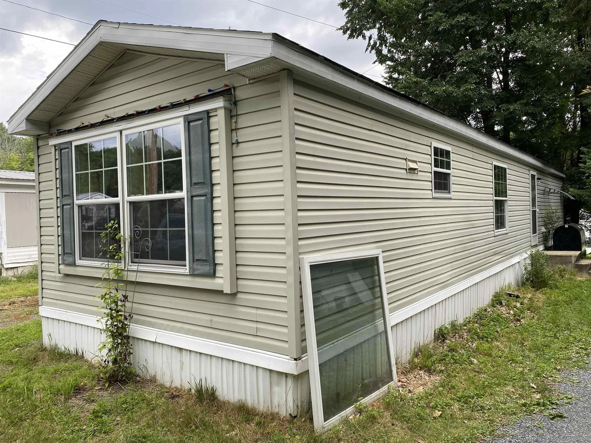79 Spring Circle Hartford VT 05001