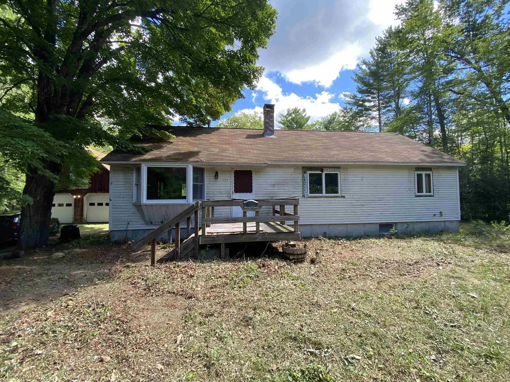 125 Pine Hill Road Wolfeboro NH 03894