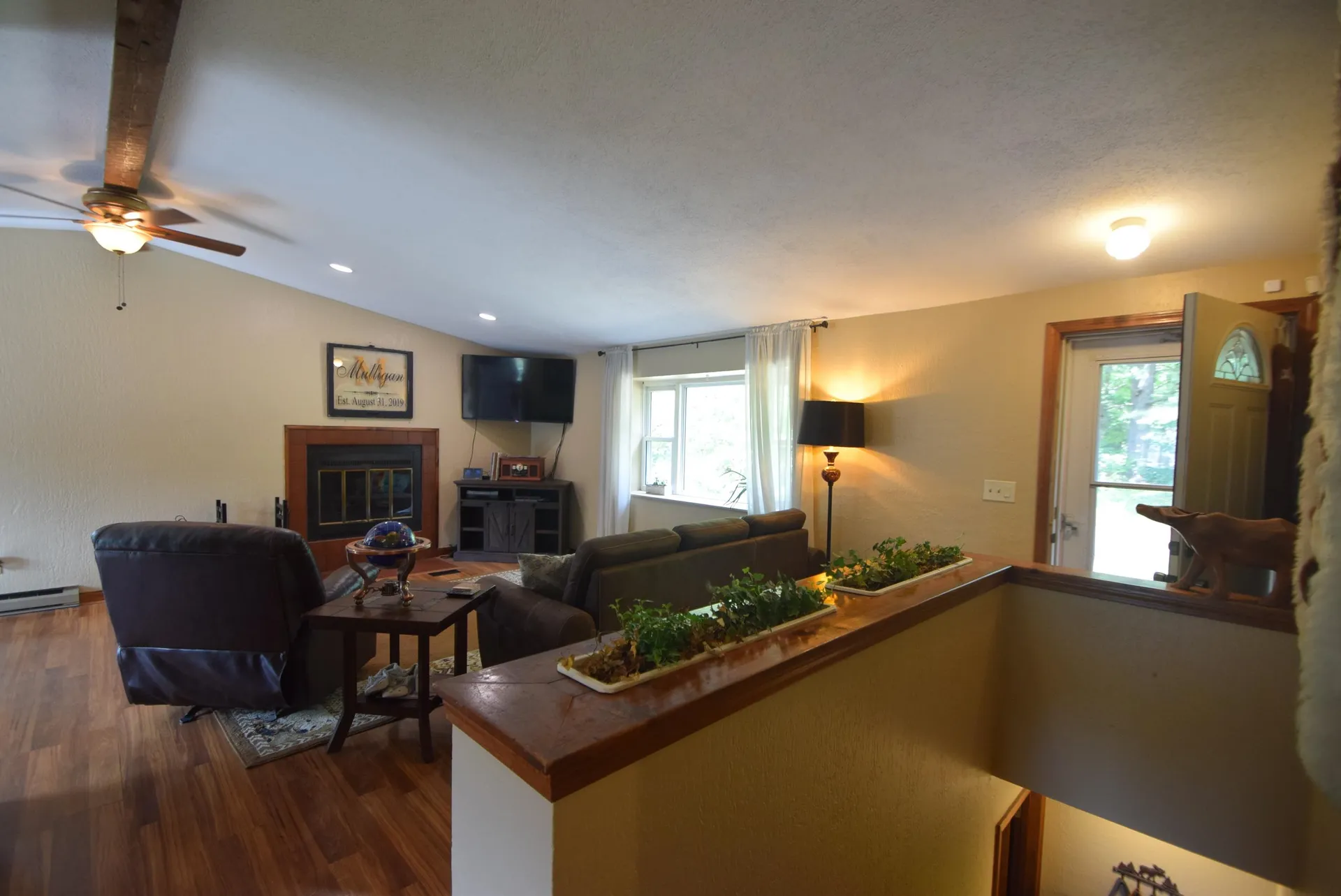 27 Maxwell Drive Derry NH 03038