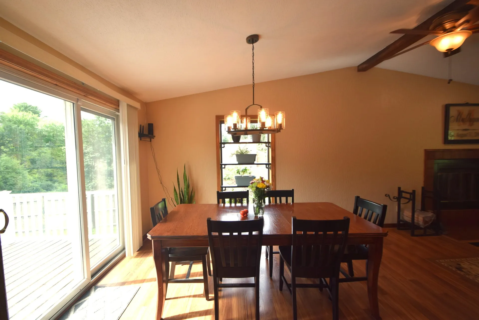 27 Maxwell Drive Derry NH 03038