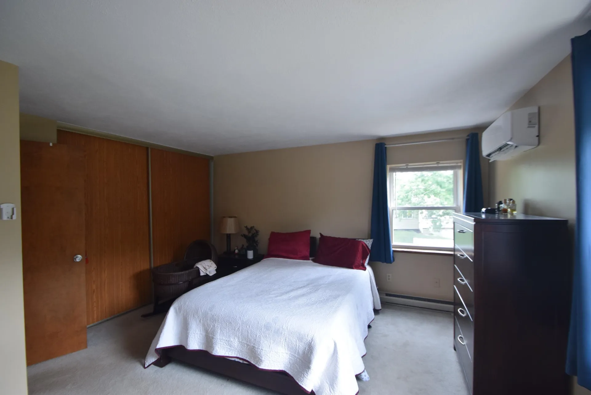 27 Maxwell Drive Derry NH 03038