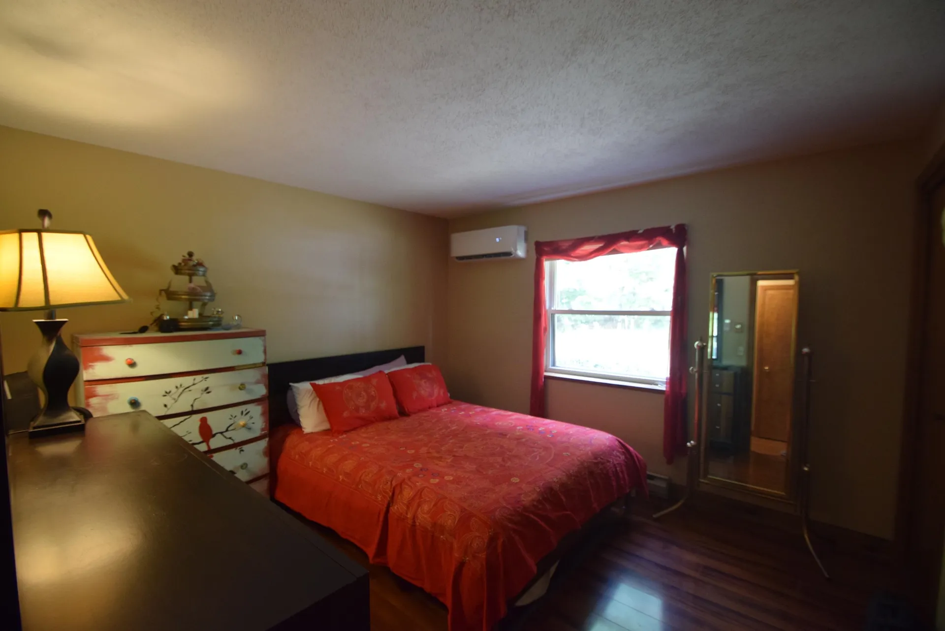 27 Maxwell Drive Derry NH 03038